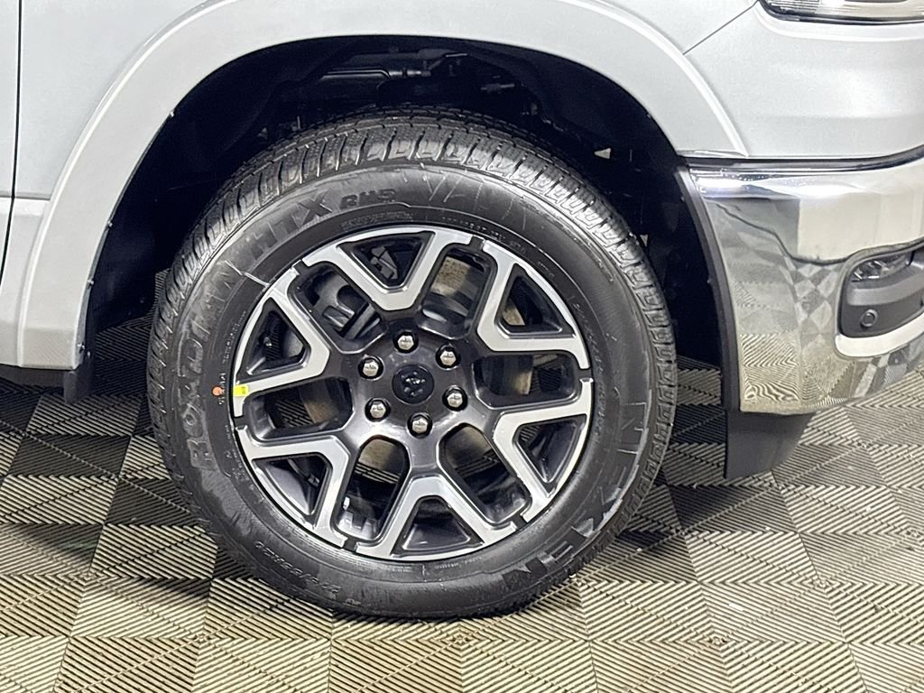 New 2026 Silver Zynith Exterior Paint RAM LARAMIE image 23