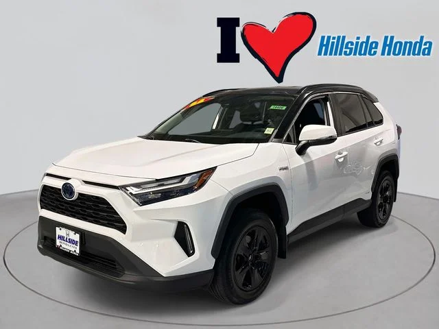 2022 Toyota RAV4 Hybrid XLE AWD photo