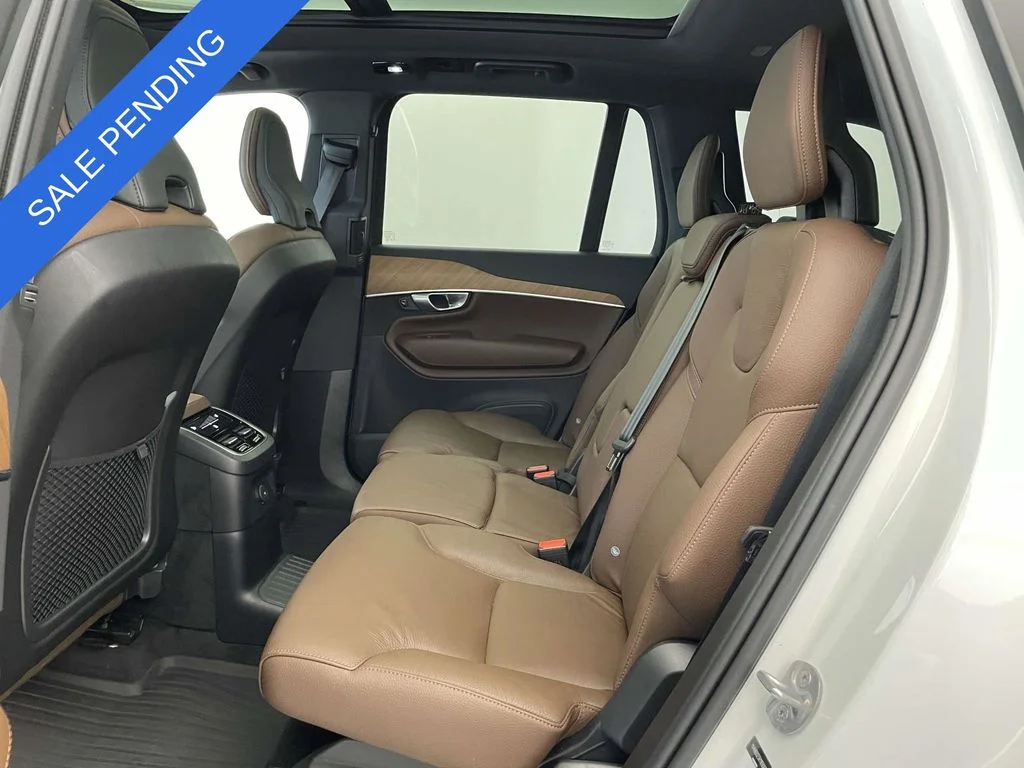 Used 2024 White Volvo T8 Plus Bright Theme 7 Passenger image 15