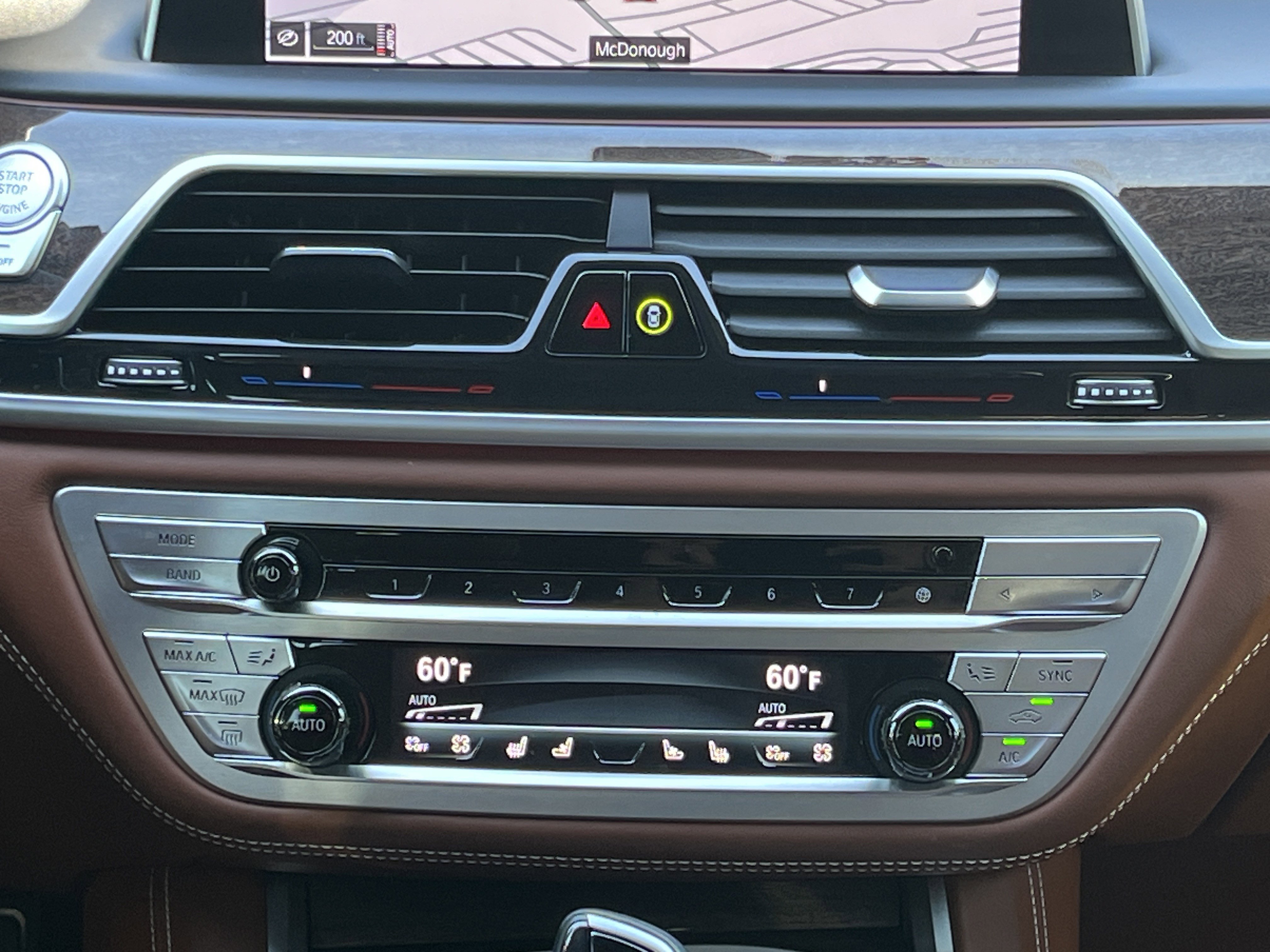 Used 2021 Mineral White Metallic BMW 750i xDrive image 6