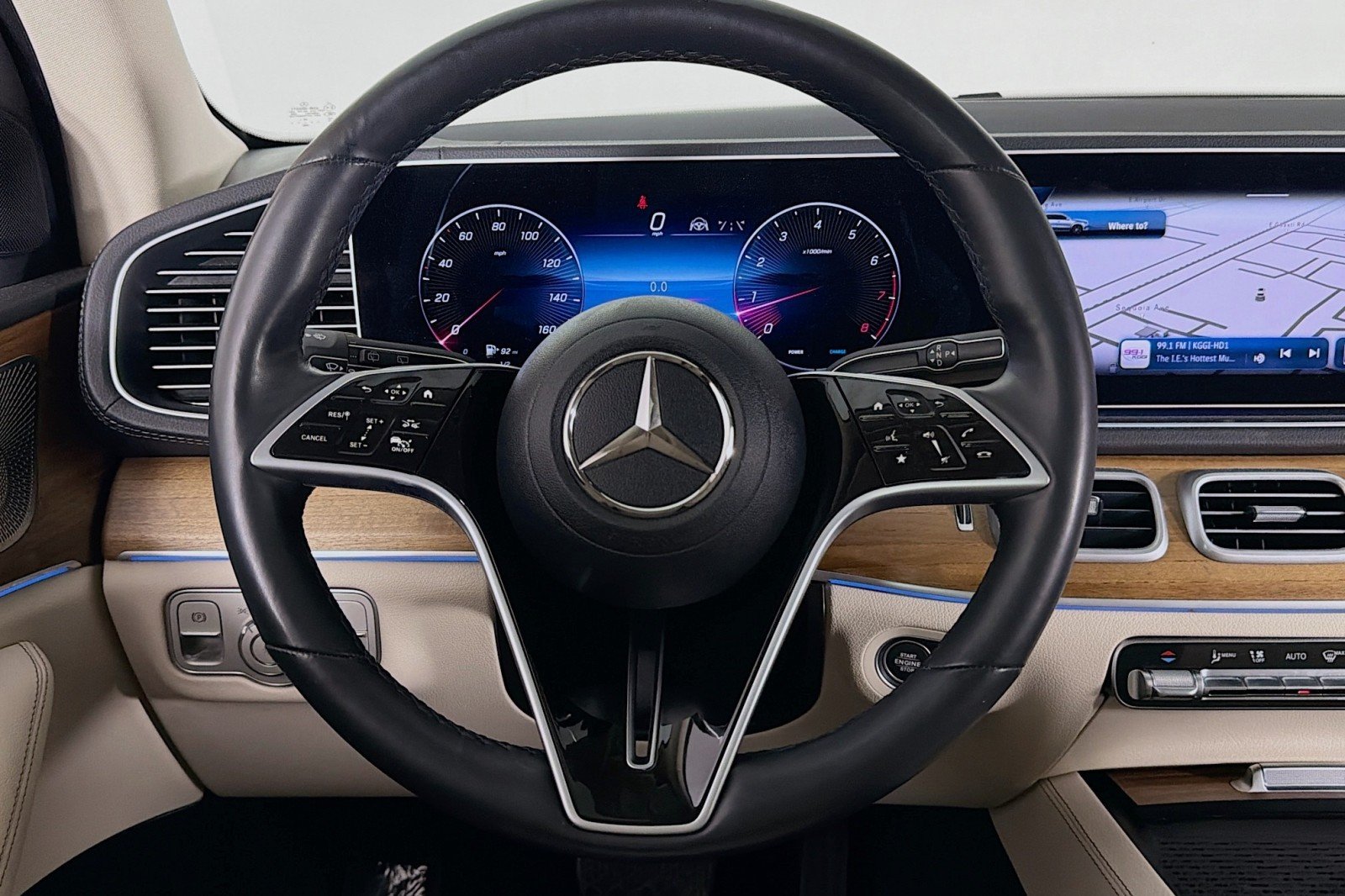 Certified Used 2024 Polar White Mercedes-Benz 450 image 20