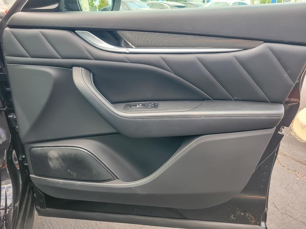 2022 MASERATI LEVANTE - Image 22