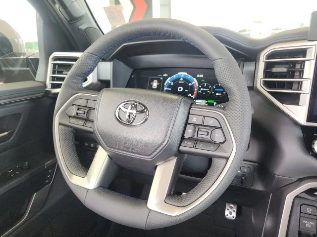 New 2026 Mudbath Toyota Platinum image 25