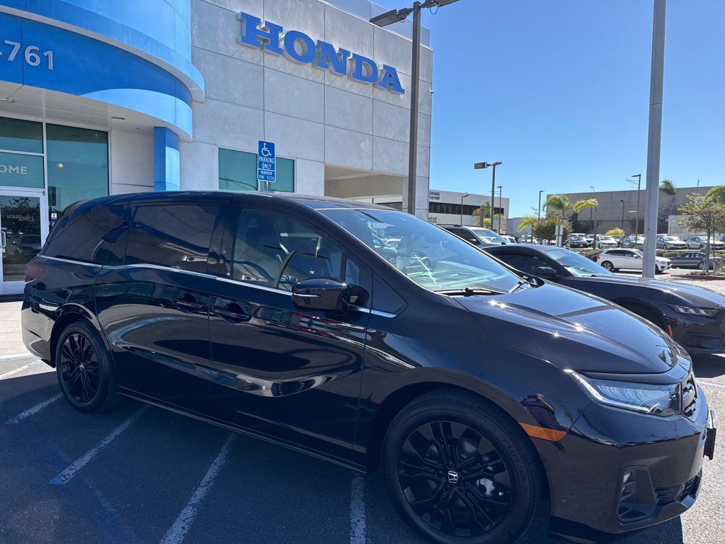 Used 2025 Crystal Black Pearl Honda Sport-L image 3