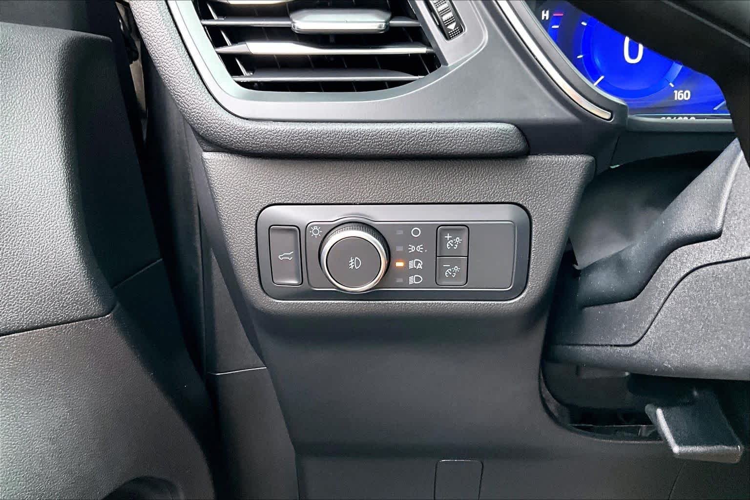 Used 2022 Carbonized Gray Metallic Ford Titanium image 33