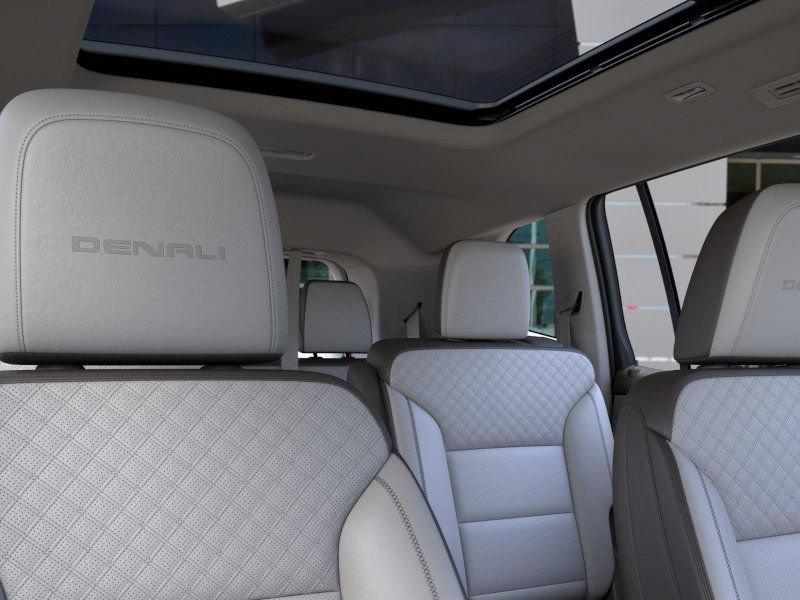 2026 GMC Acadia Denali - Photo 25