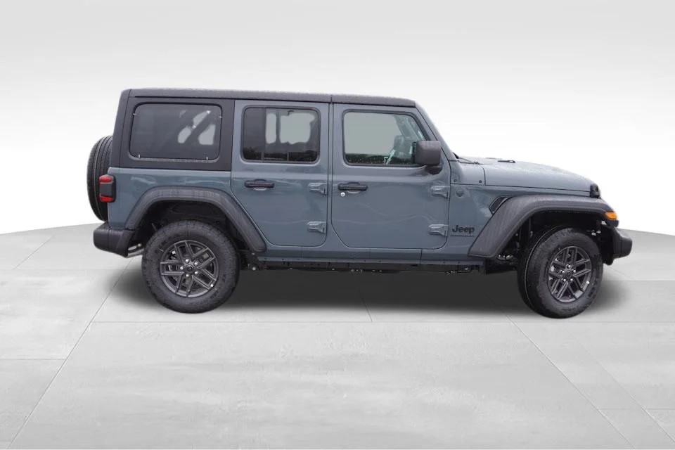 2025 Jeep Wrangler 4-Door Sport S - Photo 2