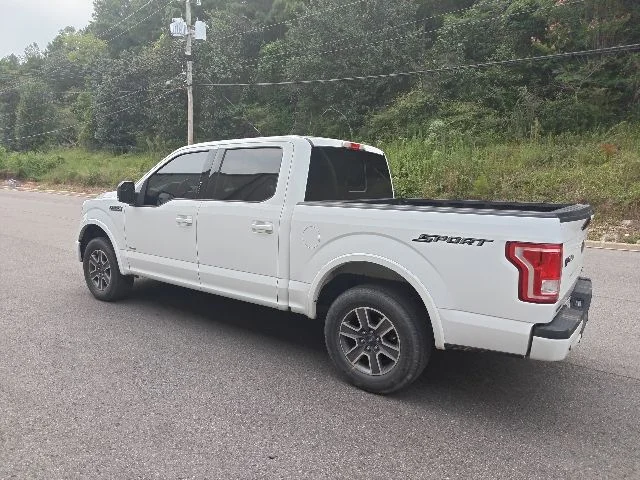 Used 2017 White Ford XLT image 5