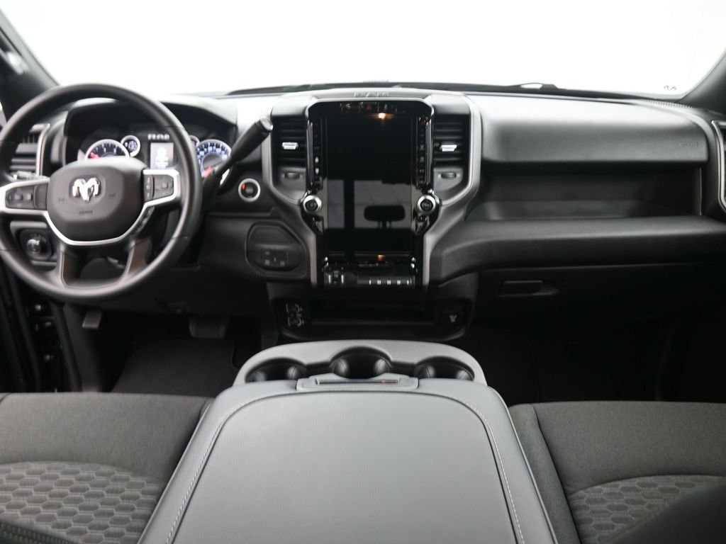 New 2026 Diamond Black Crystal Pearlcoat RAM Tradesman image 25
