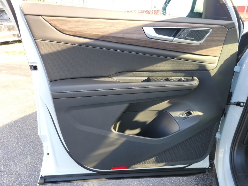 New 2026 White/off-white Volkswagen 2.0T SEL Premium R-Line image 12
