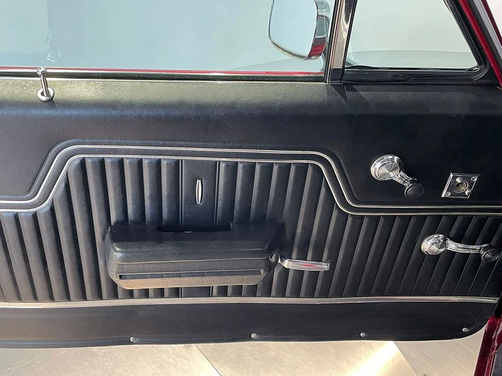 Used 1972 Red Chevrolet  image 40