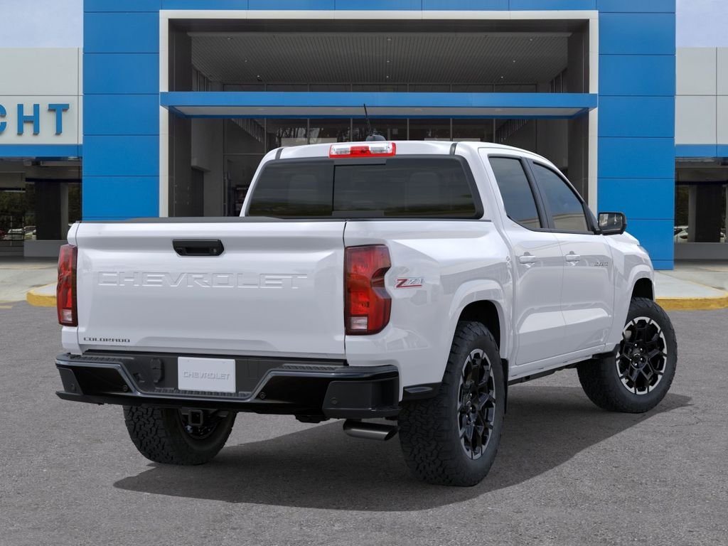 New 2026 Summit White Chevrolet Z71 image 4