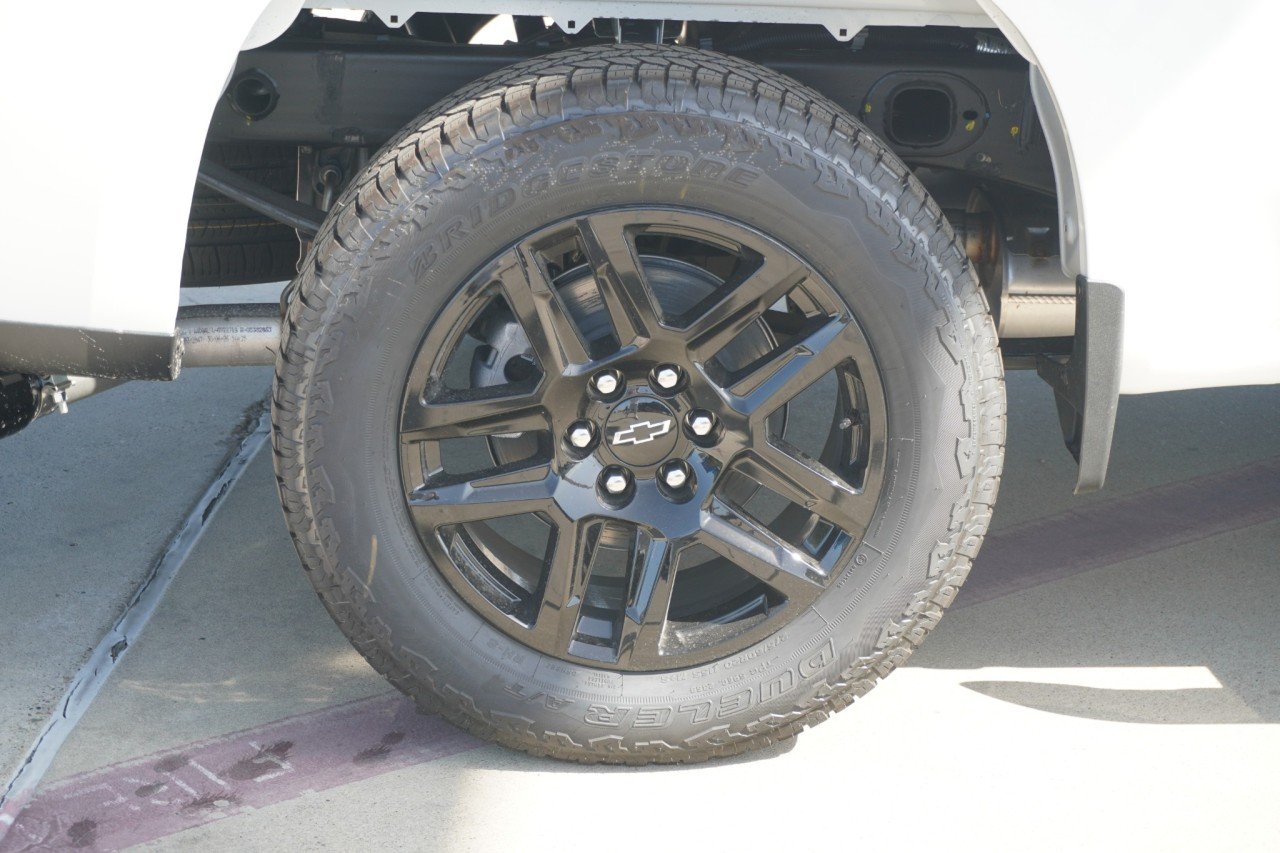2026 Chevrolet Silverado 1500 Custom - Photo 6