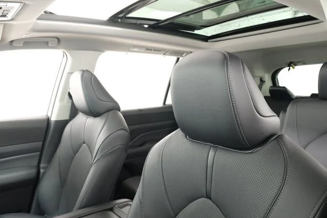 Certified Used 2026  Toyota Limited image 30