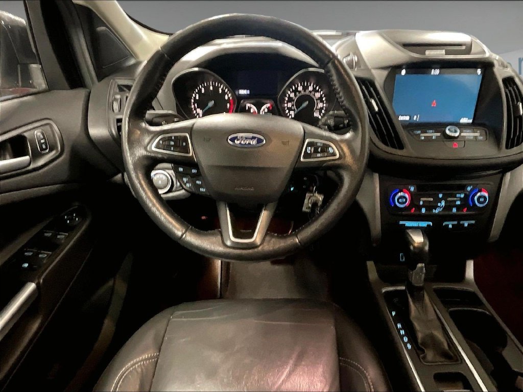 Used 2017 Gray Ford SE image 17