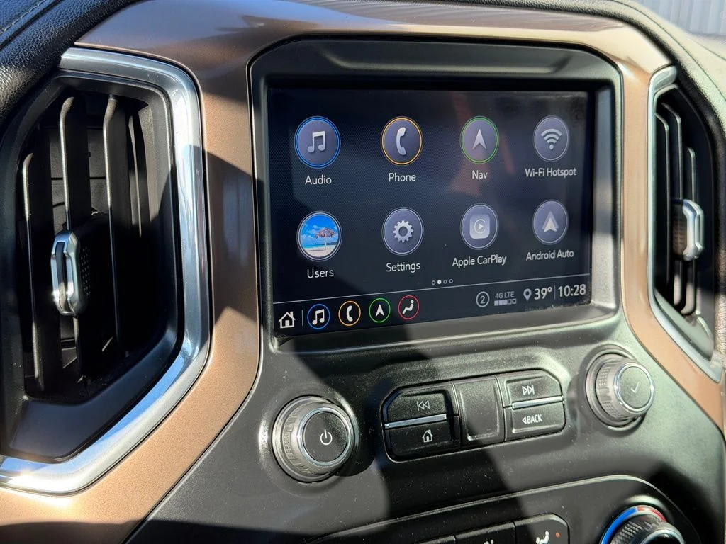 Used 2020 Beige Chevrolet High Country image 14