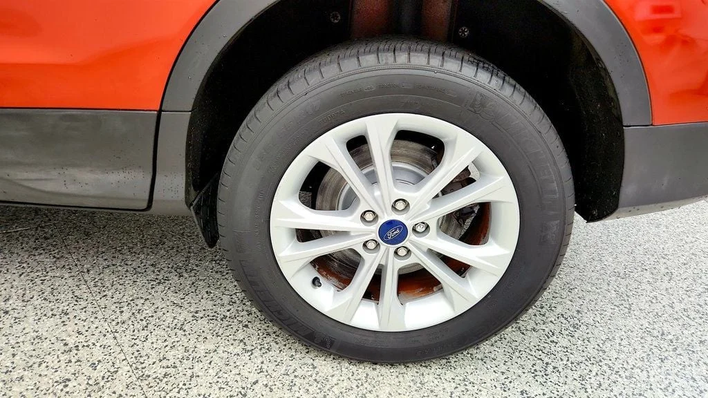 Used 2019 Sedona Orange Metallic Ford SEL FWD image 9