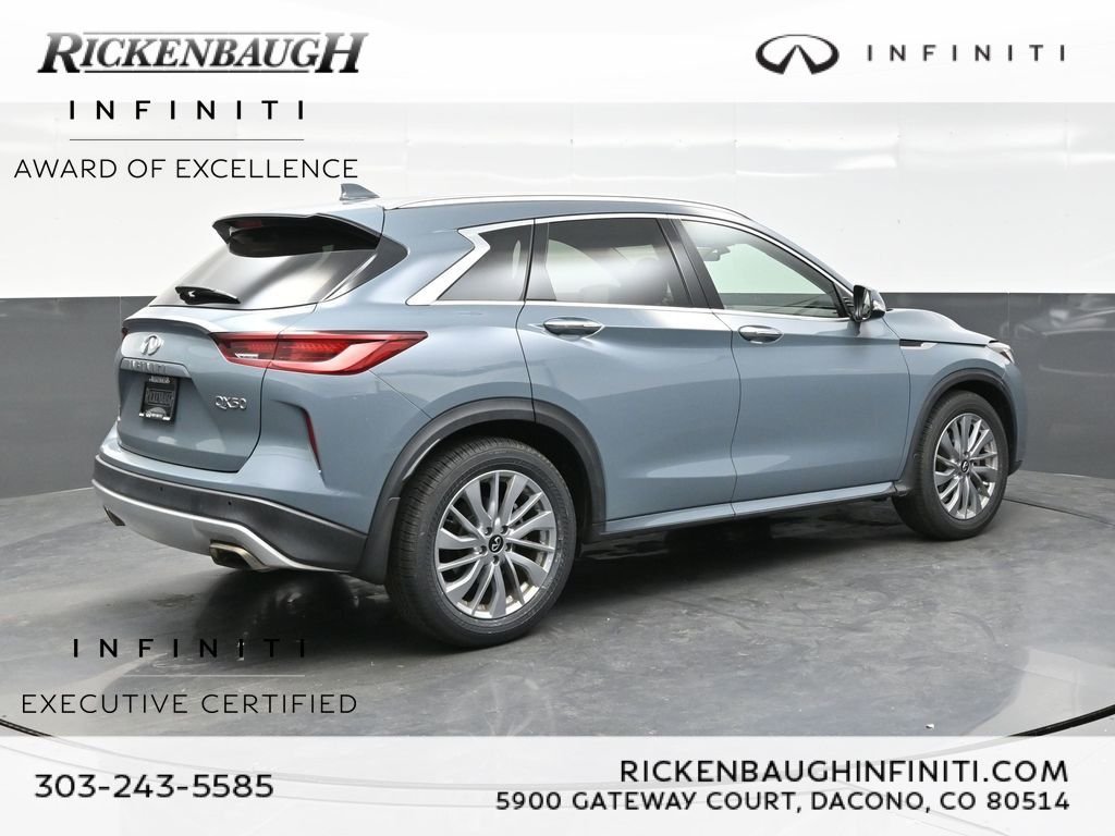 Certified Used 2023 Gray INFINITI LUXE image 9