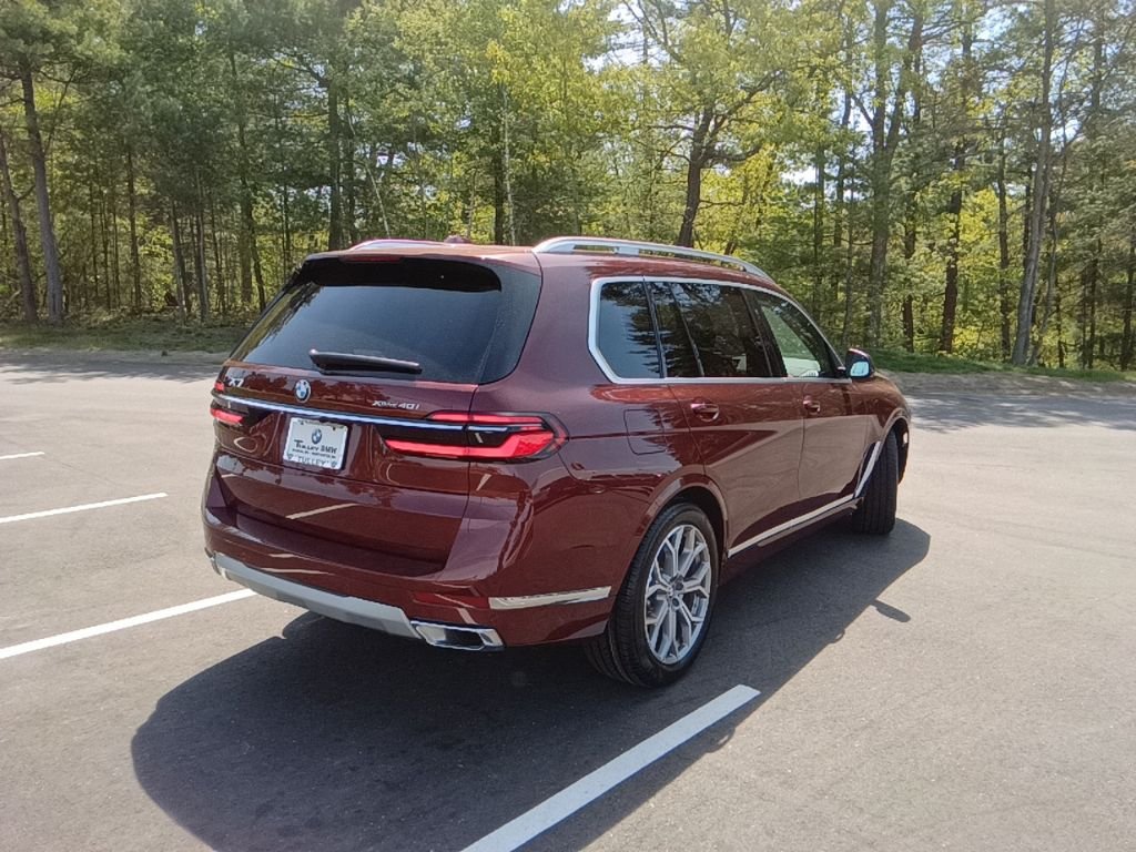 Used 2026 Aventurin Red Metallic BMW xDrive40i image 6