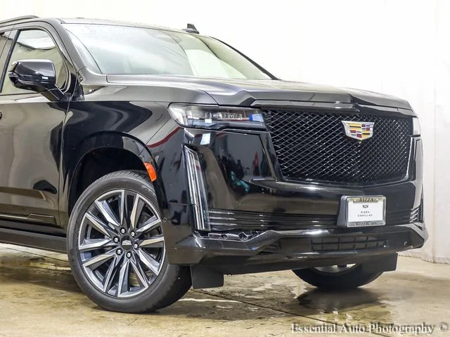 Used 2021 Black Cadillac Sport image 6