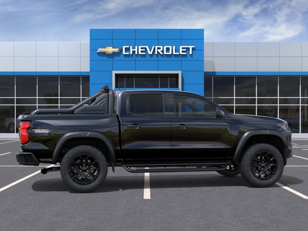 2026 Chevrolet Colorado Trail Boss - Photo 6