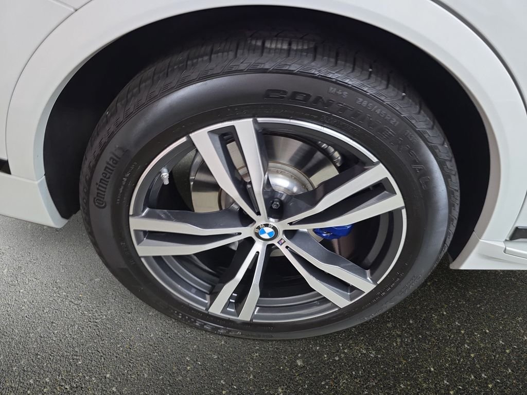 Used 2026 Alpine White BMW xDrive40i image 32
