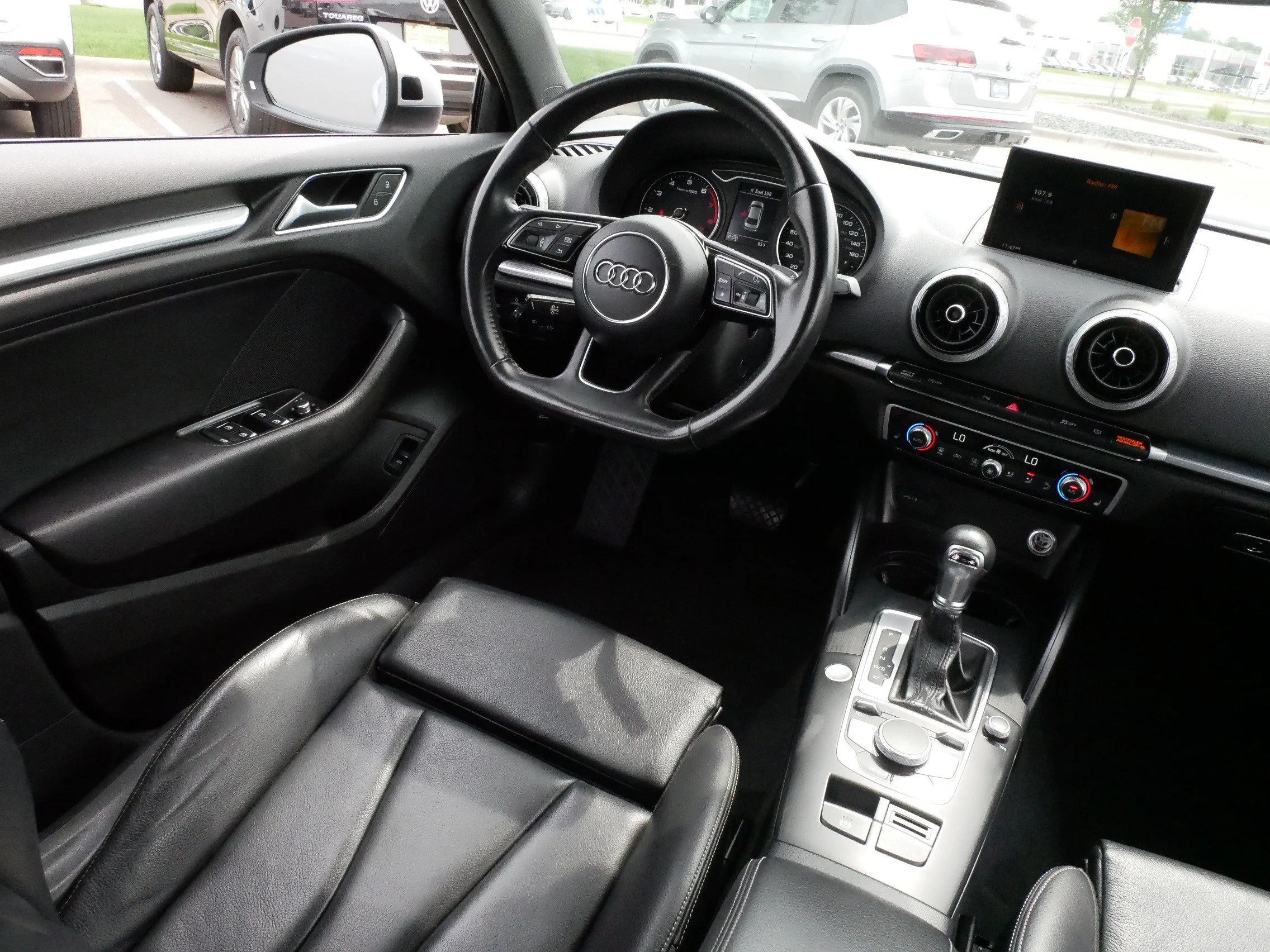 Used 2020 Silver Audi S line Premium image 9