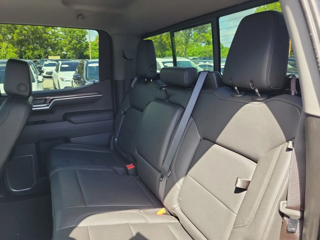 Used 2022 Black Chevrolet LTZ image 14