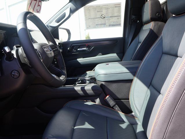 2026 GMC Yukon AT4 - Photo 22