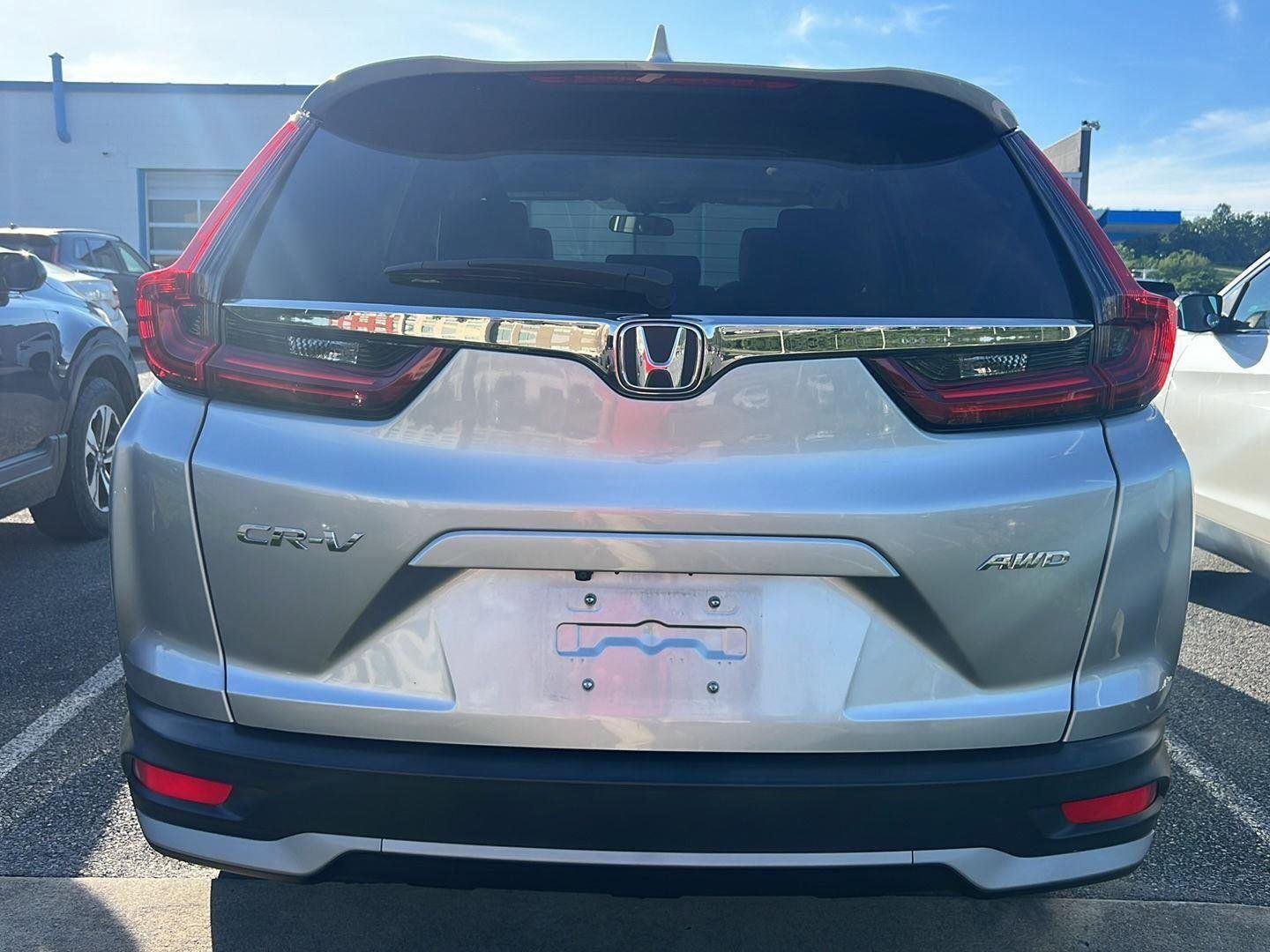 Used 2021 Lunar Silver Metallic Honda EX image 3