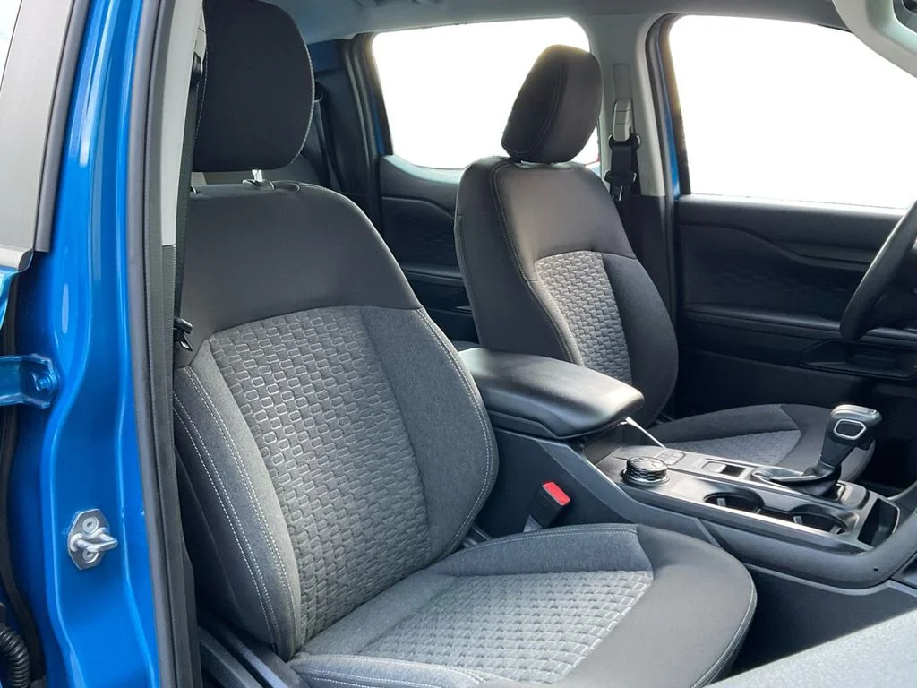 Used 2025 Blue Ford XL image 28