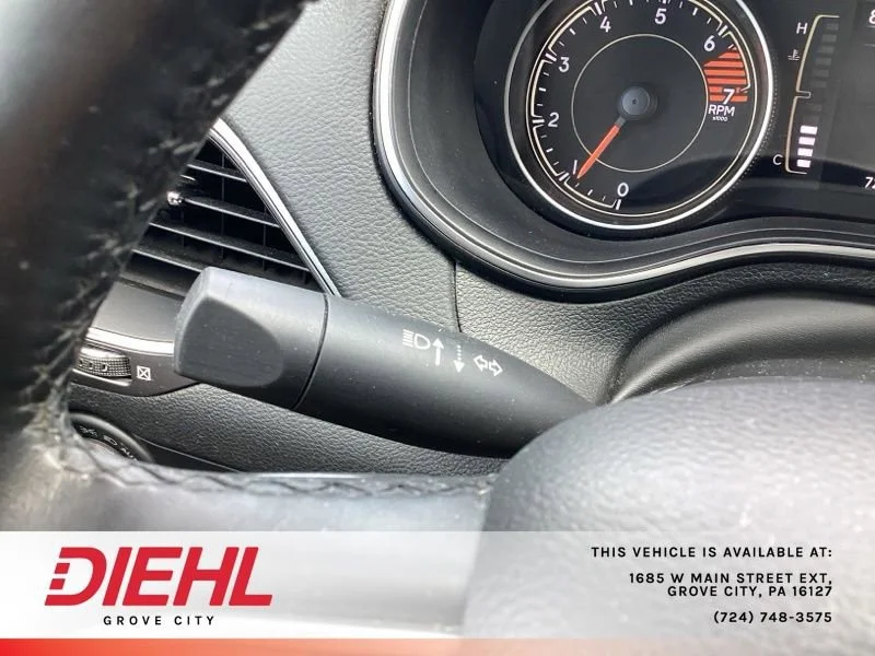 Used 2020 Red Jeep Latitude Plus 4x4 image 31