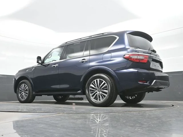 Used 2023 Blue Nissan SL image 19
