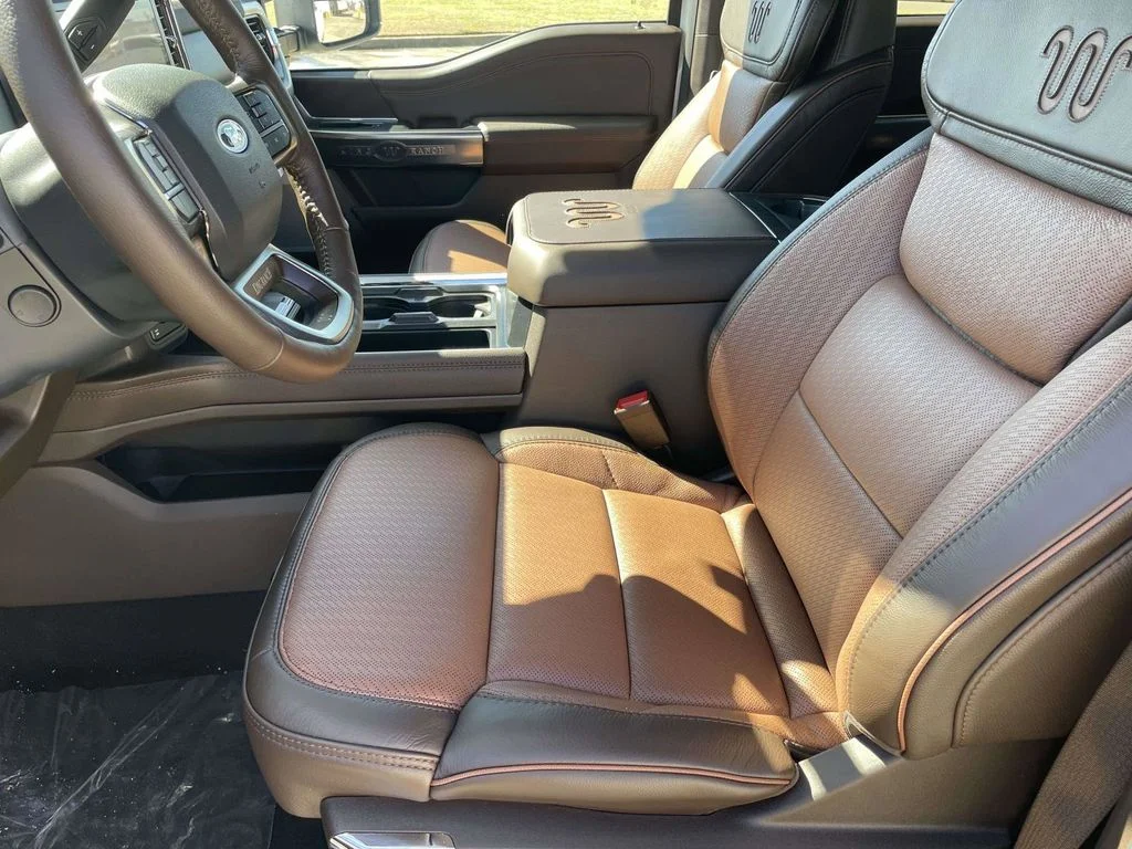 New 2026 Star White Metallic Tri-Coat Ford F-350® King Ranch® image 13