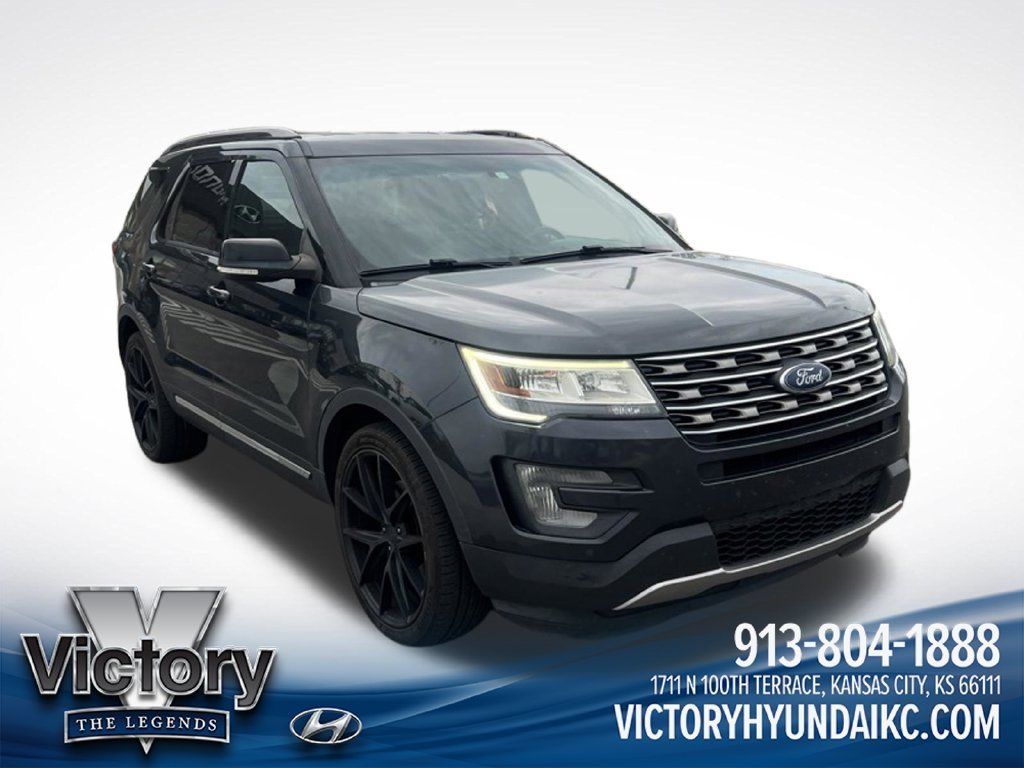 Used 2017  Ford XLT image 7