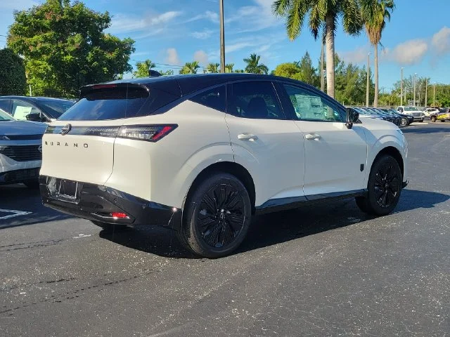 New 2027 Everest White Pearl TriCoat / Super Black Two-tone Nissan Dark Armor image 4