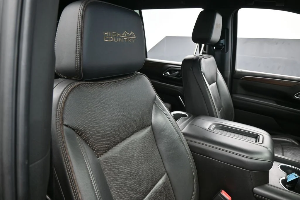 Used 2021 Black Chevrolet High Country image 54