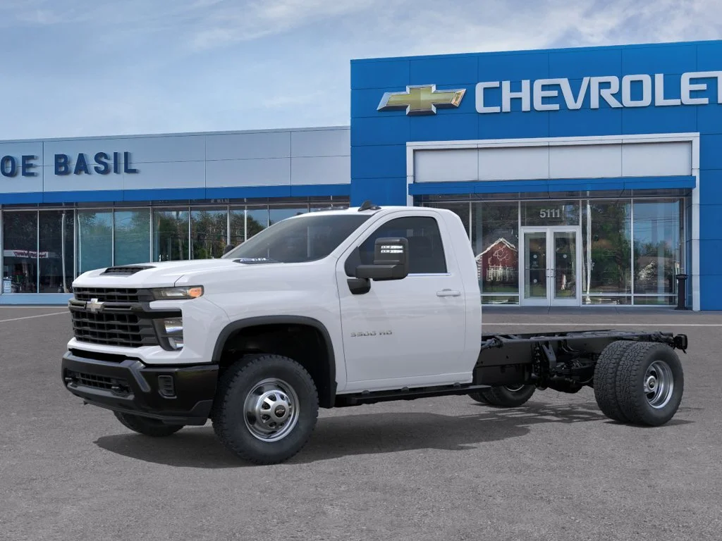 New 2026 Summit White Chevrolet Work Truck image 2
