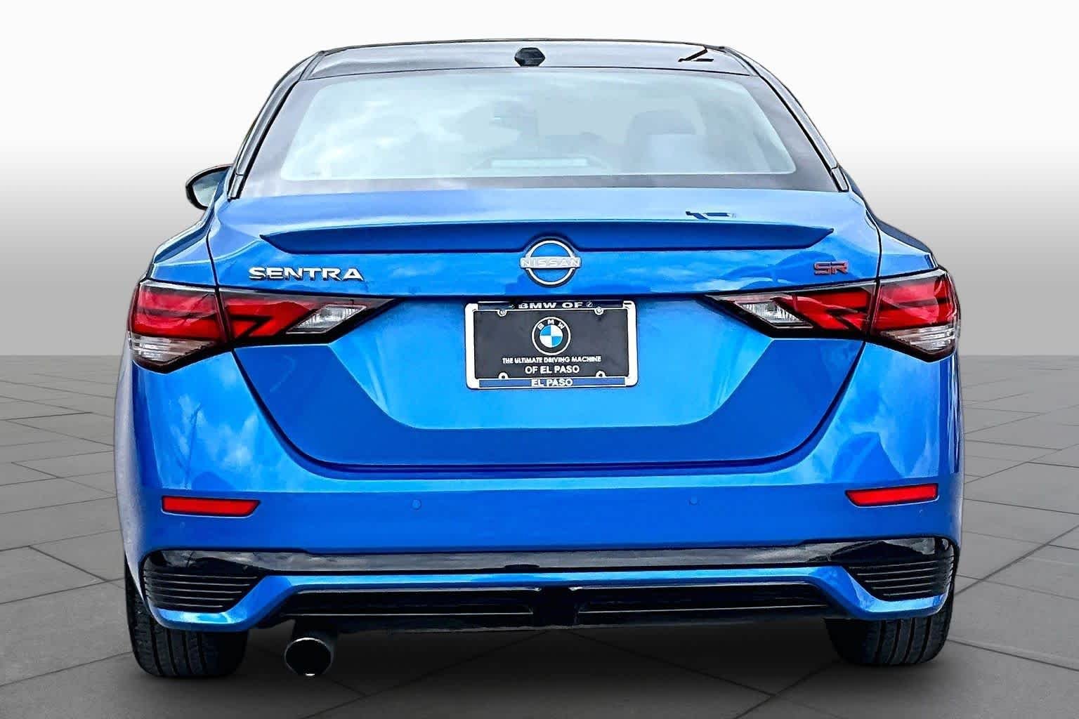 Used 2025 Electric Blue Metallic/Super Black Nissan SR image 4