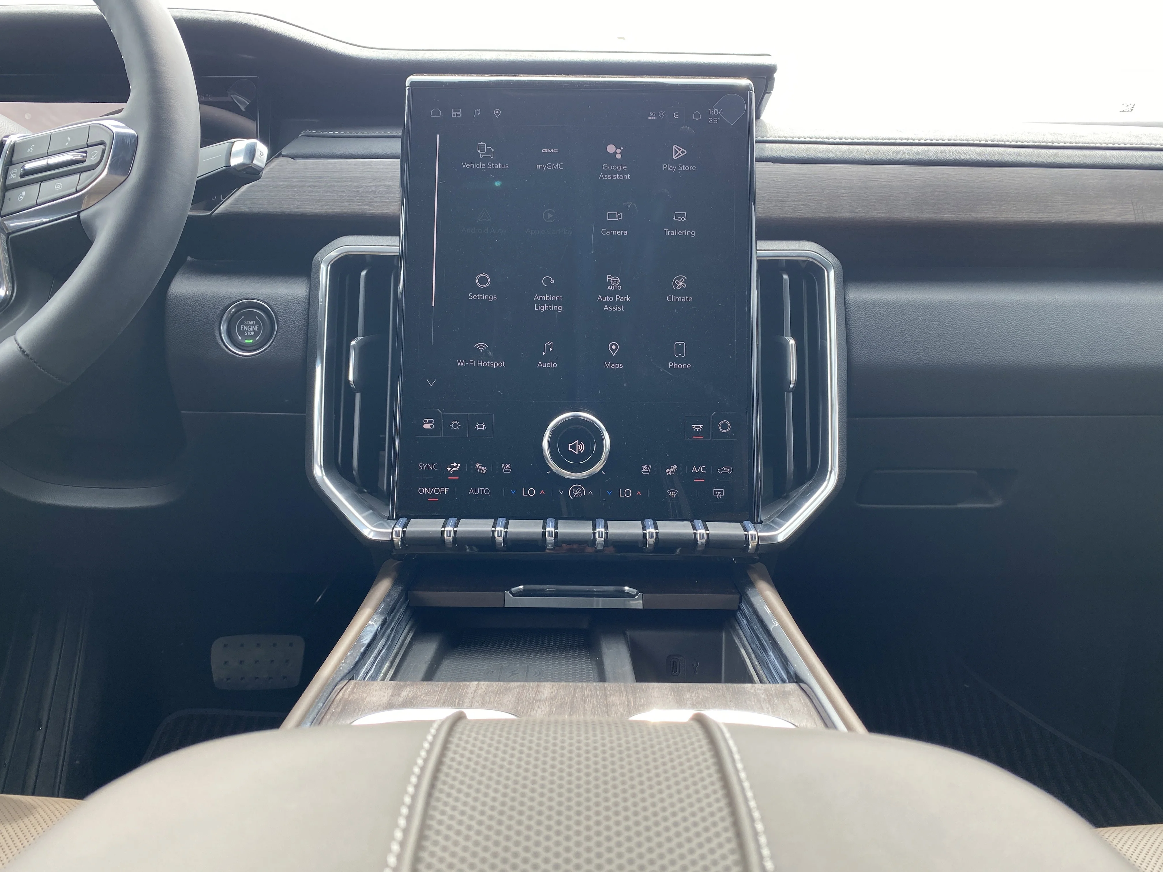 New 2026 GLACIER WHITE TRICOAT GMC Denali Ultimate image 19