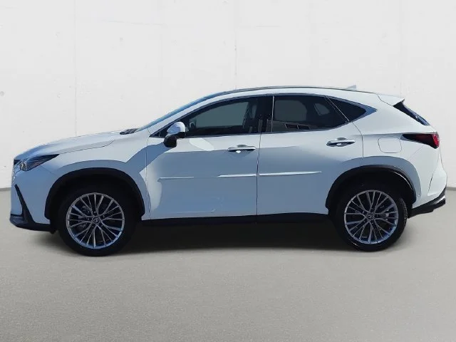 New 2026 Ultra White Lexus 350h Luxury image 8