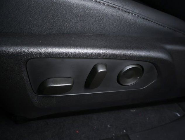 2026 Chevrolet Colorado Trail Boss - Photo 9