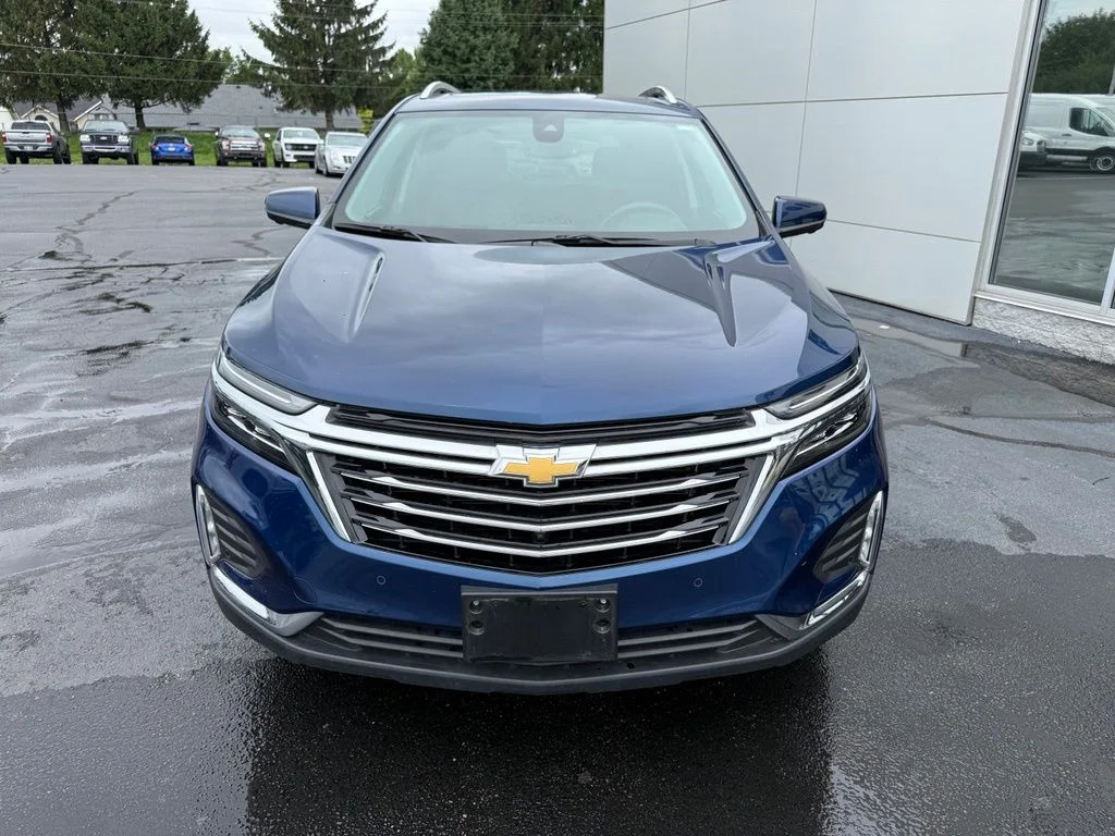 Used 2022 Blue Chevrolet Premier image 12
