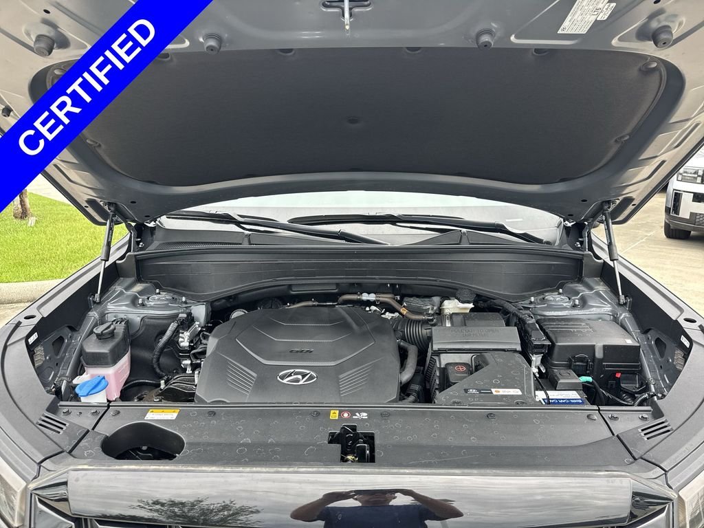 Certified Used 2025 Graphite Hyundai XRT image 18