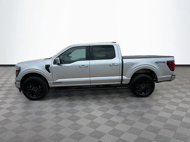 Used 2025 Silver Ford Lariat image 8