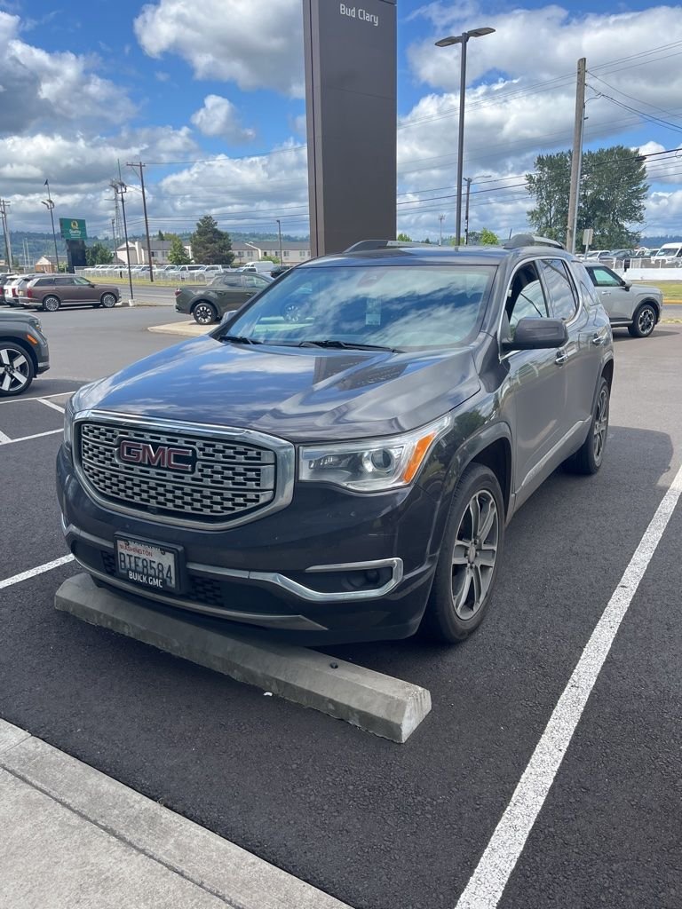 2017 GMC Acadia Denali AWD's photo
