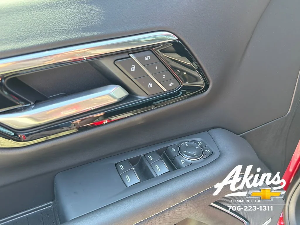 2025 Chevrolet Tahoe Premier - Photo 18