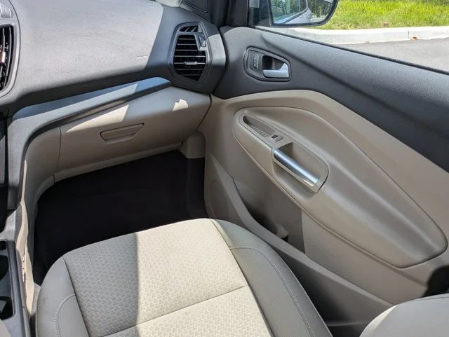 Certified Used 2018 Silver Ford SE image 17