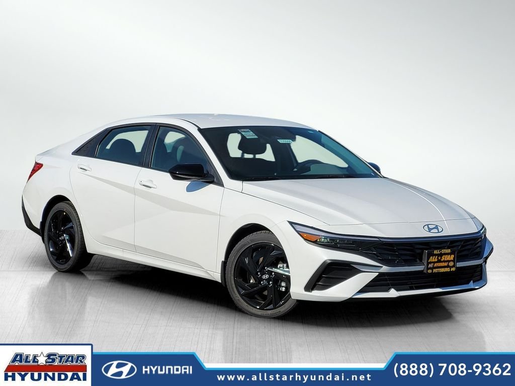 2026 Hyundai Elantra 2.0 SEL Sport IVT's photo