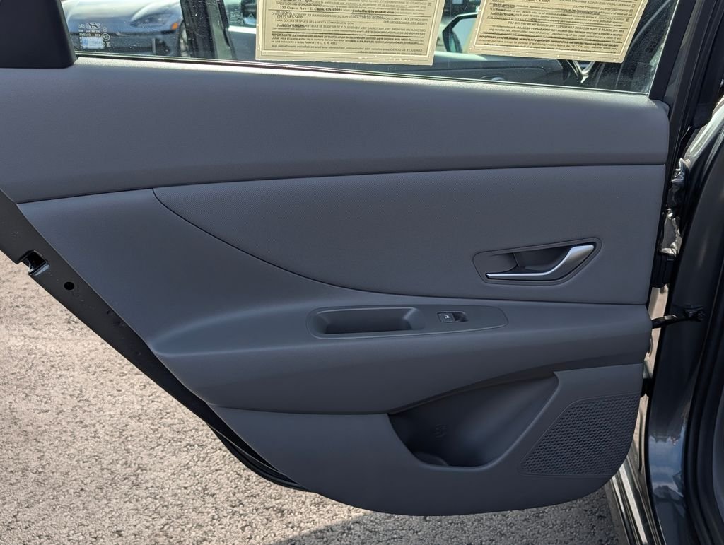 2026 Hyundai Elantra SEL Sport - Photo 14